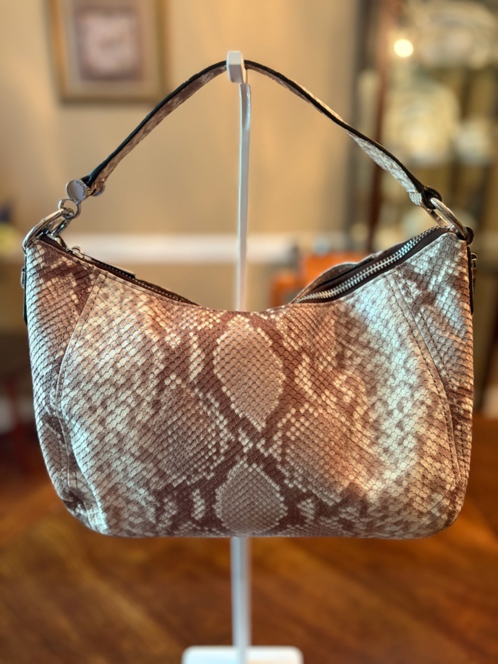 NWT Michael Kors Fulton Baguette Bag in (Dark Sand) Taupe Python-Print MSRP $339 - Picture 1 of 10